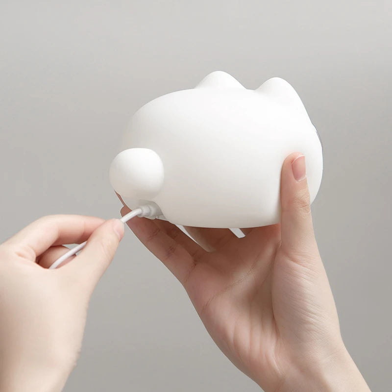 3D Cat LED Night Light – Anime Silicone Touch Lamp USB Rechargeable 🐾